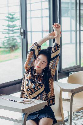 亚洲欧美在线观看