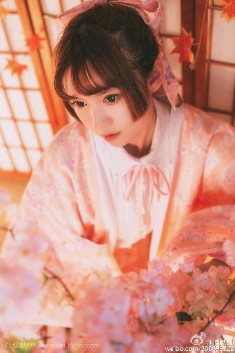 阴部上面毛毛的地方肉太多