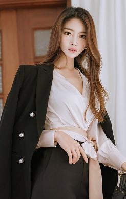 免费看100部老妇人的电视剧